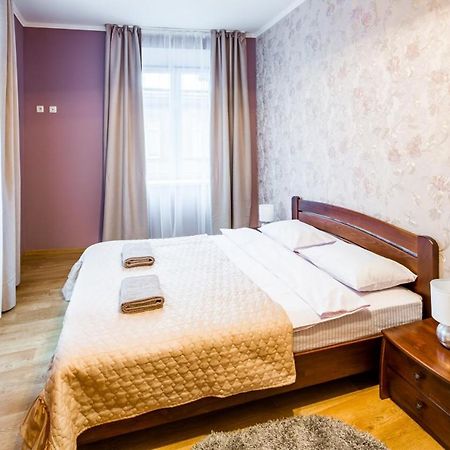 Appartamento Romari Лесі Українки Leopoli Esterno foto