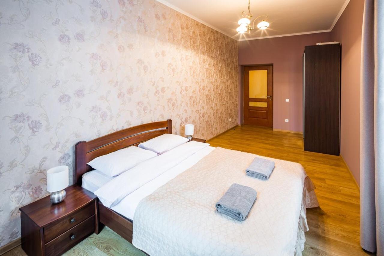 Appartamento Romari Лесі Українки Leopoli Esterno foto
