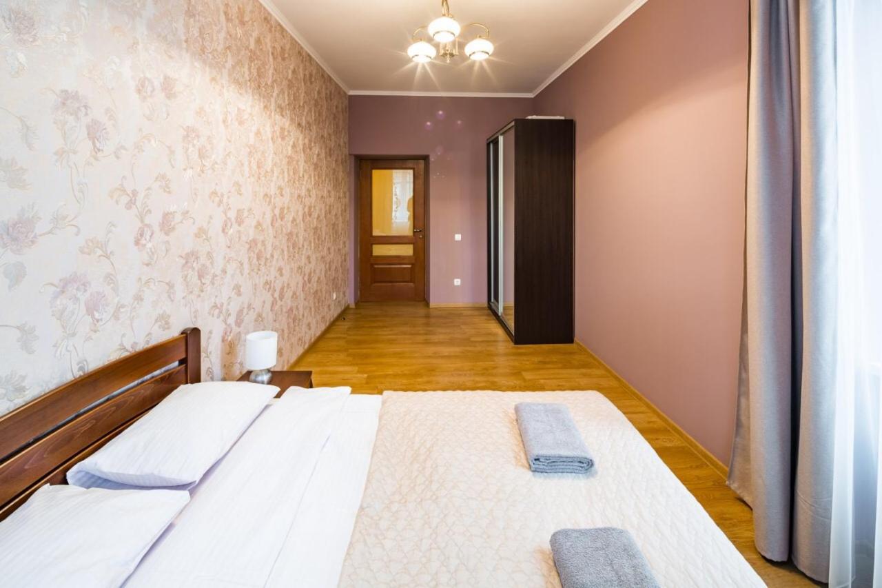 Appartamento Romari Лесі Українки Leopoli Esterno foto