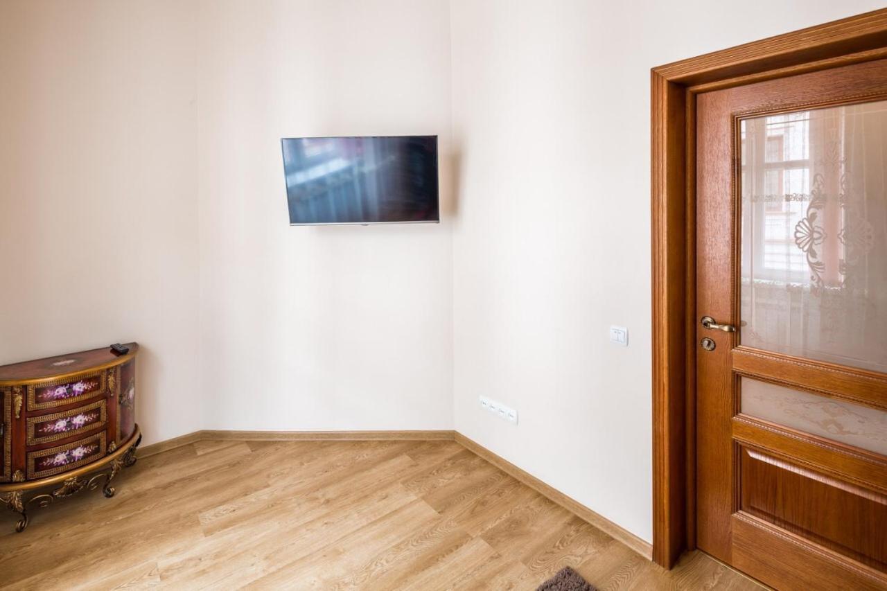 Appartamento Romari Лесі Українки Leopoli Esterno foto
